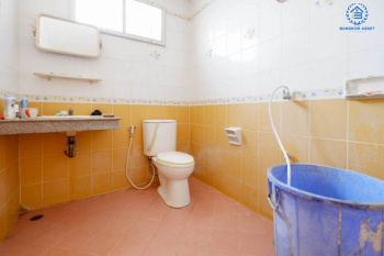 *****บ้านแฝดมือสองย่านนนทบุรี ม.สวัสดี ซอยสามัคคีร่วมใจ เนื้อที่กว้างขวางมากถึง 35 ตร.ว.  ฟังก์ชัน 3 ห้องนอน 2 ห้องน้ำ ที่จอดรถ 1 คัน บนทำเลแห่งการเดินทาง ใกล้รถไฟฟ้าสายสีม่วง "สถานีตลาดบางใหญ่" และทางด่วน "ศรีรัช"